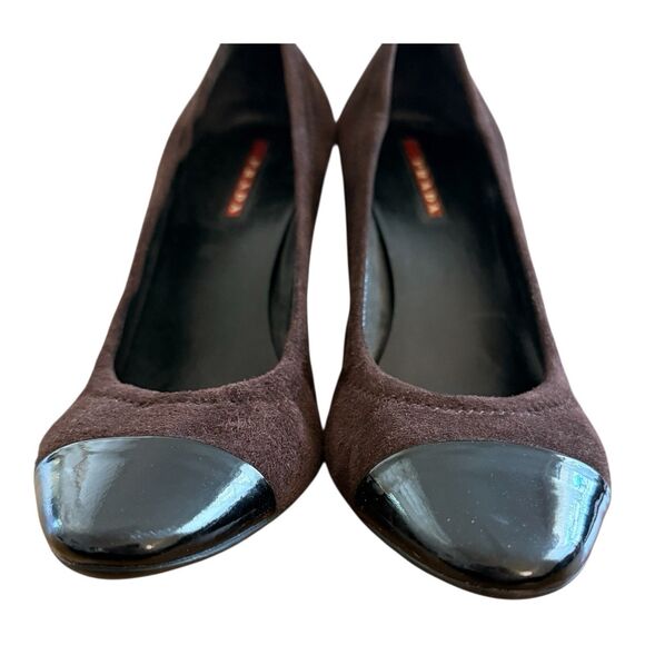 PRADA Brown Suede Black Patent Leather Cap Toe Pumps Heels Size EU 37 - Picture 4 of 10